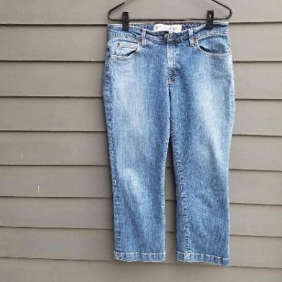 Gap Boot Cut Capris Size 8R - Picture 2 of 6